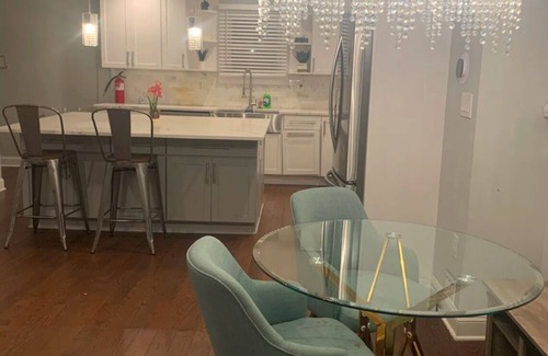 District Heights House | Charming 2-bedroom house with WiFi, AC in fabulous District Heights
