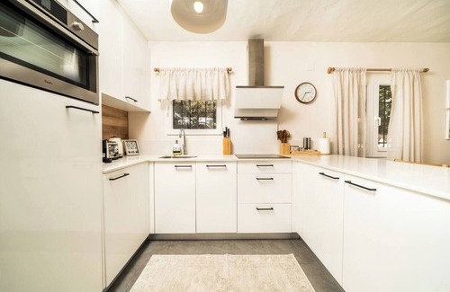 Teulada Apartment | Charming 2-bedroom with sea views, pool and tennis