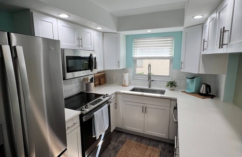 Royal Harbor Apartment | Charming 2 Bedroom, 2 Bathroom Condo in Naples, Florida