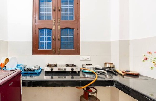 Tapovan Apartment | Charming 2-bedroom apartment in enchanting Rishikesh with WiFi, AC