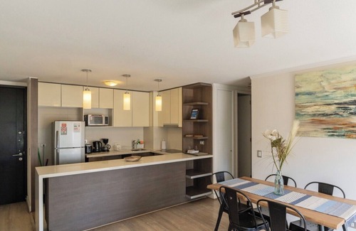 Vitacura Apartment | Charming 2-bedroom apartment with AC, WiFi in Parque Arauco