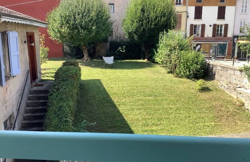 Allevard Apartment | Charming 2-bedroom apartment with garden in the center of town for rent
