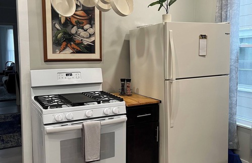 Westside Apartment | Charming 2-bedroom apartment with WiFi and AC in Tipp Hill, Syracuse.