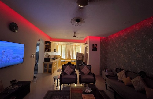 Siolim Apartment | Charming 2-bedroom apartment in wonderful Oshal with WiFi, AC