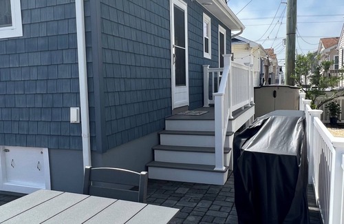 Ocean Beach III Cottage | Charming 2-bedroom cottage with WiFi, AC in Lavallette