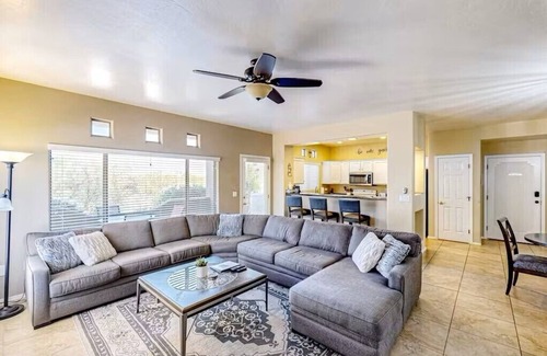 Rancho Vistoso Condo | Charming 2-bedroom condo with AC, WiFi in serene Oro Valley