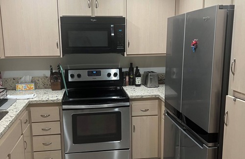 Ventura Condo | Charming 2-bedroom condo in marvelous Ventura California.