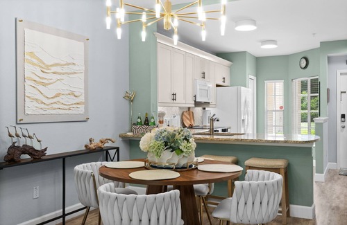 Naples Condo | Charming 2-bedroom condo in beautiful Naples