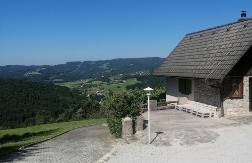 Hrastnik House | Charming 2-bedroom country house in Gabrovka with an exceptional view.