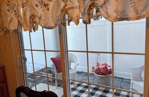 Buckhannon House | Charming 2-bedroom house with AC, WiFi in Buckhannon