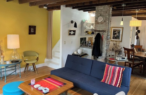 Highlands House | Charming 2-bedroom house in quaint Highlands with AC, WiFi