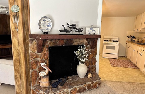 Chassahowitzka House | Charming 2-bedroom house with WiFi, AC in enchanting Homosassa