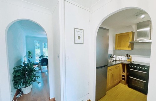 Buckingham House | Charming 2-bedroom House near Bourton Park in Buckingham