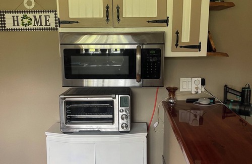 Hernando House | Charming 2-bedroom house in peaceful Hernando with AC