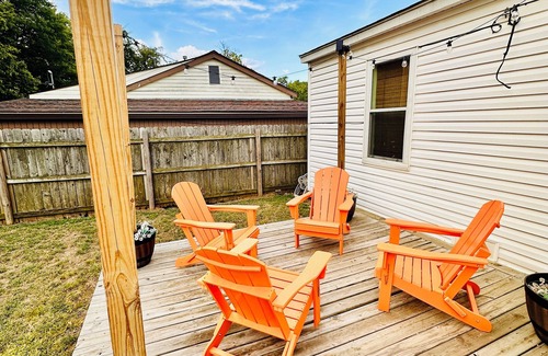 Ardmore House | Charming 2-bedroom house in Ardmore with AC, WiFi. Enjoy your stay