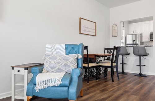 Berea House | Charming 2-bedroom house with WiFi, AC in lovely Berea