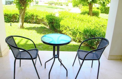 Salalah Apartment | Charming 2-Bedroom Marina Getaway