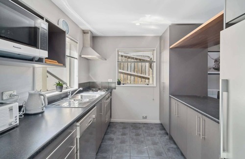 Fernhill Apartment | Charming 2 bedroom with fantastic views!