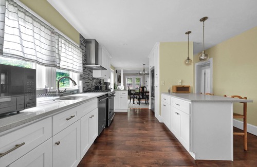 Watertown Apartment | Charming 2-Bedroom + Office Apartment in Watertown + WiFi & Parking