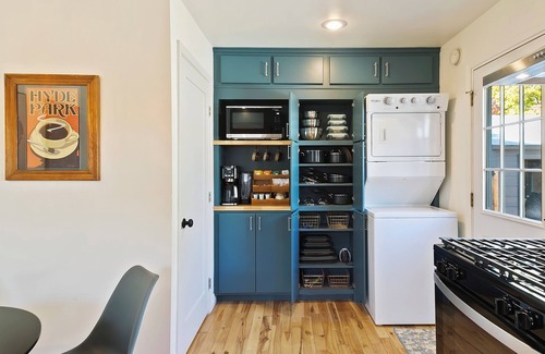 Sunset Cottage | Charming 2-bedroom RIVERWAY COTTAGE in marvelous Boise with AC, WiFi