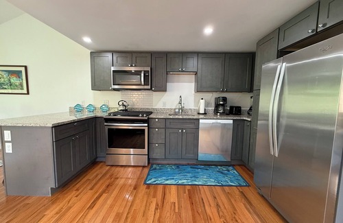 Oak Bluffs House | Charming 2-bedroom townhouse in Oak Bluffs with WiFi, AC