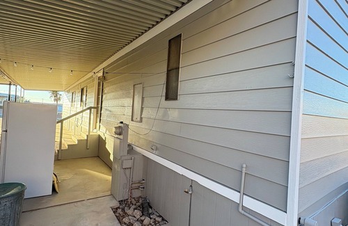 Havasu Lake House | Charming 2-bedroom mobile home with WiFi and AC in Havasu Lake