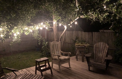 Newburyport Cottage | Charming 2-bedroom dreamer's cottage, steps to the beach