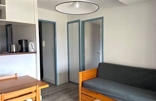 Peyragudes Apartment | Charming 2-BR Apt for 4, Near Slopes, Stunning Views, Parking & Spa Access in Peyragudes