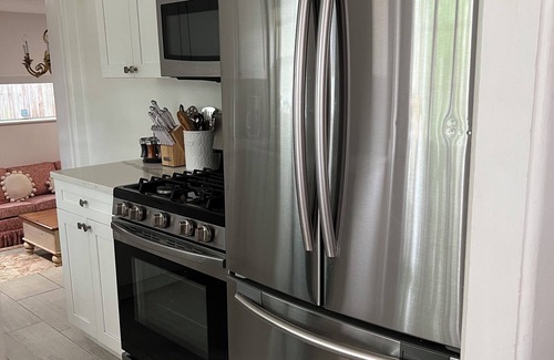 Winter Park House | Charming 2BR/2BA Winter Park Cottage, steps from Park Ave