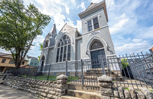 Covington House | Charming 3-bed church with natural light, historic charm in lovely Covington KY