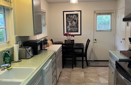 Goleta House | Charming 3-bedroom house in wonderful Santa Barbara