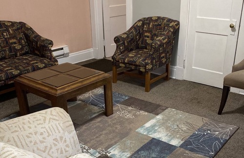 Northside Apartment | Charming 3 bedroom brick duplex. 2 floors 4 beds sleeps 6. Washer & dryer