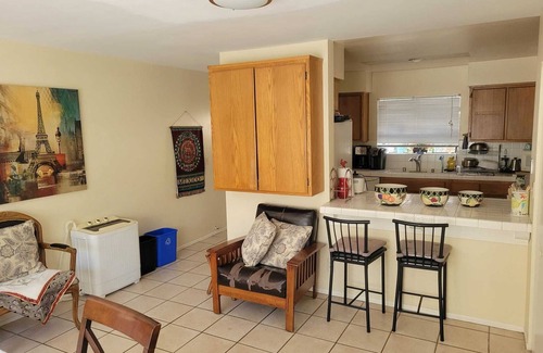 Lamanda Park House | Charming 3-bedroom Condo w/Patio - Cal Tech Area