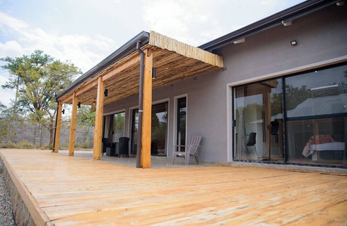 Bulawayo Cottage | Charming 3-bedroom cottage in welcoming Bulawayo with AC, WiFi