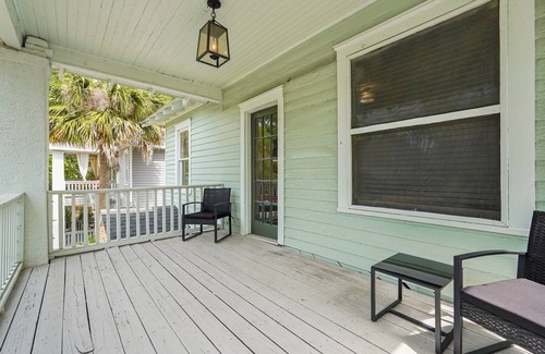 Midtown House | Charming 3-bedroom getaway in wonderful Savannah!