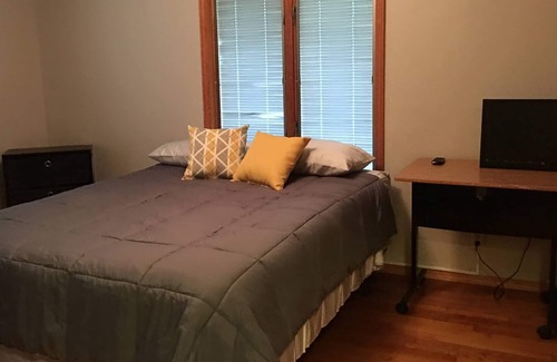 Champaign House | Charming 3-Bedroom Home Near U of I Campus