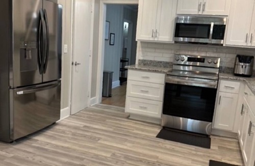 Lumberton House | Charming 3-bedroom house with WiFi and AC in Lumberton
