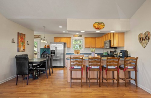 Morganton House | Charming 3-bedroom house with WiFi and AC in serene Morganton