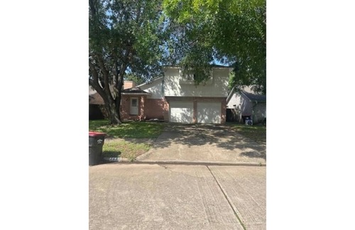 Clodine House | Charming 3-bedroom house with AC, WiFi in awesome Houston