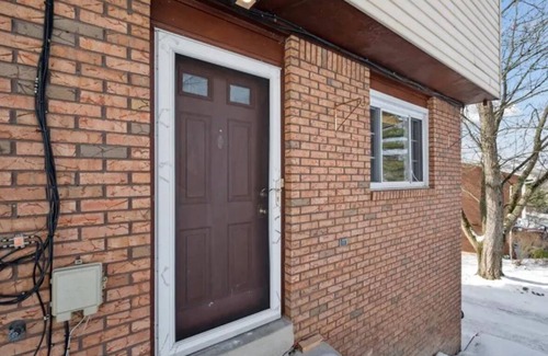 Export House | Charming 3-bedroom house in Delmont with WiFi and AC