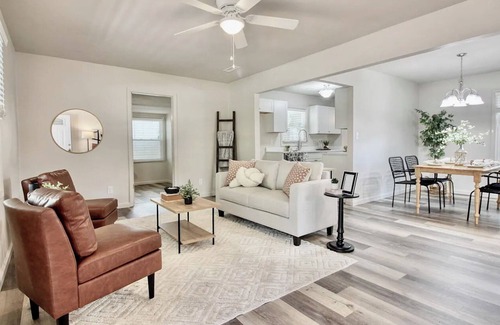 Hanahan House | Charming 3-bedroom house in pleasant Hanahan with AC