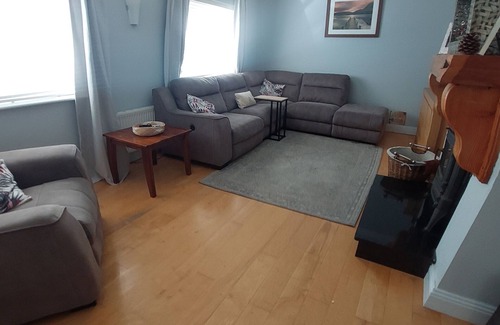 Knocknacarra House | Charming 3-bedroom house with WiFi in Galway