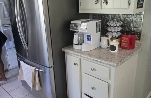 Ada House | Charming 3-bedroom house in delightful Ada with AC