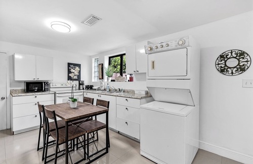 Liberty City House | Charming 3-bedroom house close to Wynwood and Beaches.