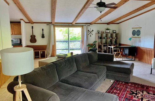 Fleischmanns House | Charming 3-bedroom home with WiFi in marvelous Fleischmanns, close to Belleayre!