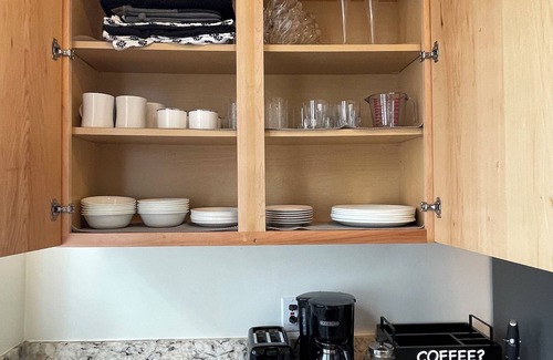 Milan Condo | Charming 3-bedroom condo 700 ft from St. Charles Streetcar in Uptown New Orleans