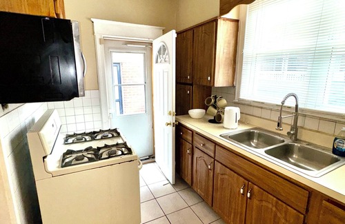 Wynnefield House | Charming 3-bedroom house with AC and WiFi in delightful Philadelphia