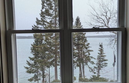 Roque Bluffs Cottage | Charming 3-bedroom cottage in beautiful Roque Bluffs