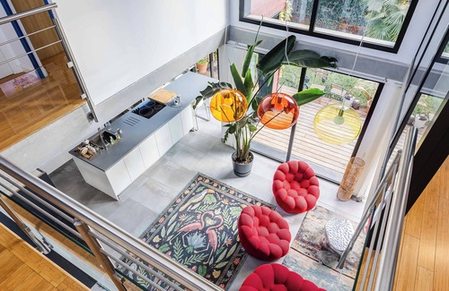 Clamart Villa | Charming 3-bedroom villa 10 min from Paris - garden, home cinema, fitness room