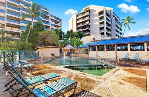 Kahana Villa | Charming 3 bedroom villa with WiFi, fitness room in Lahaina.